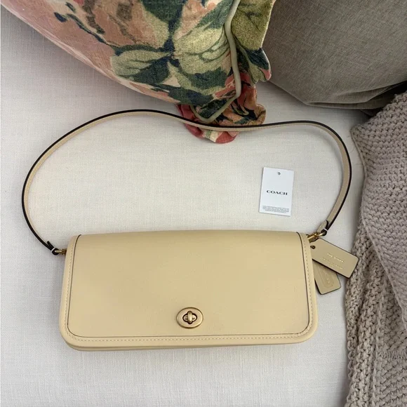 Coach Dinky Shoulder Bag in Moonlight - Picture 13 of 13